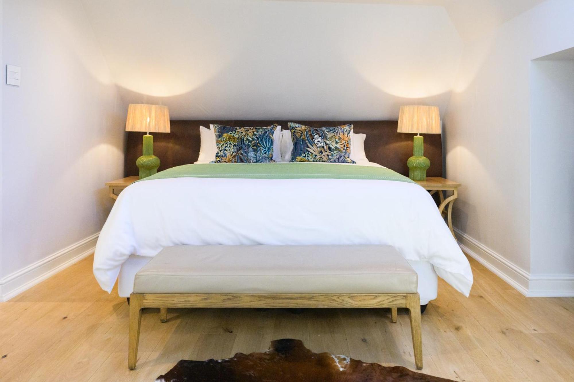 Luxury Apartments - Rozenhof Villa สเตลเลนบอช ภายนอก รูปภาพ